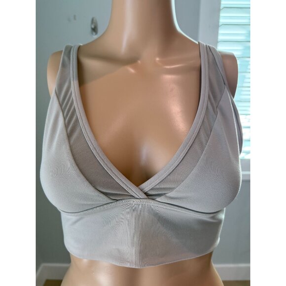 Aerie, Chill Play Move Sports Bra,  size medium - Picture 2 of 11